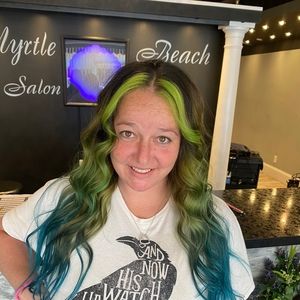 Meet your Posher, Candice